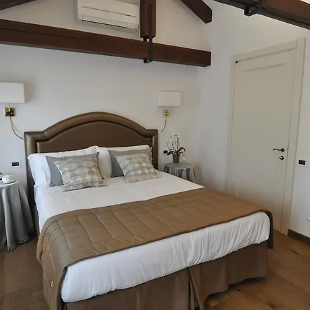 فندق مبيت وإفطار Casa Colleoni