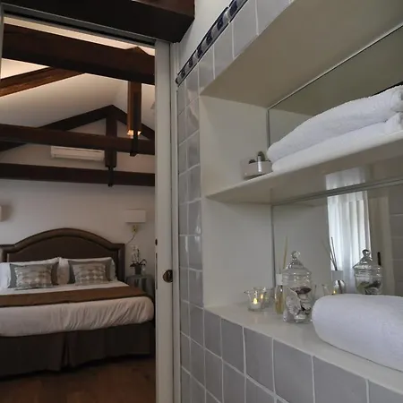 Alojamento de Acomodação e Pequeno-almoço Casa Colleoni 4*
