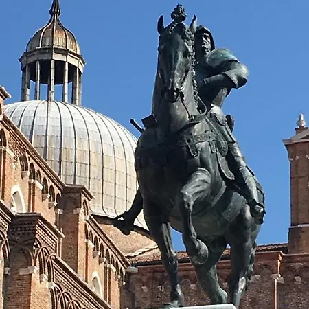 Casa Colleoni