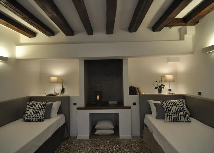 Bed and breakfast Casa Colleoni 4*