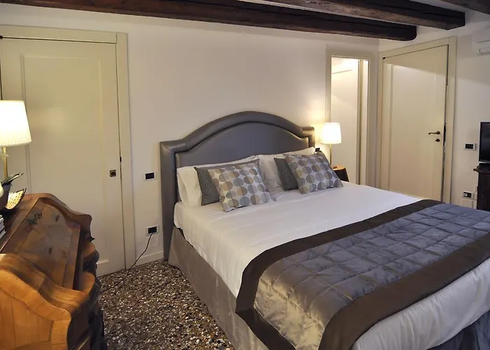 Casa Colleoni Bed and breakfast 4*