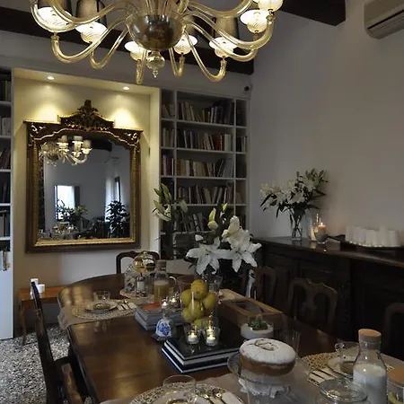 Casa Colleoni 2* Venice