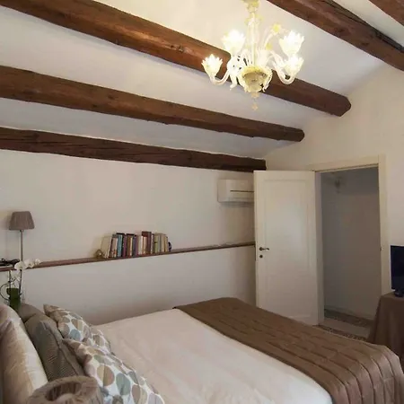 Nocleg ze śniadaniem Casa Colleoni 4*